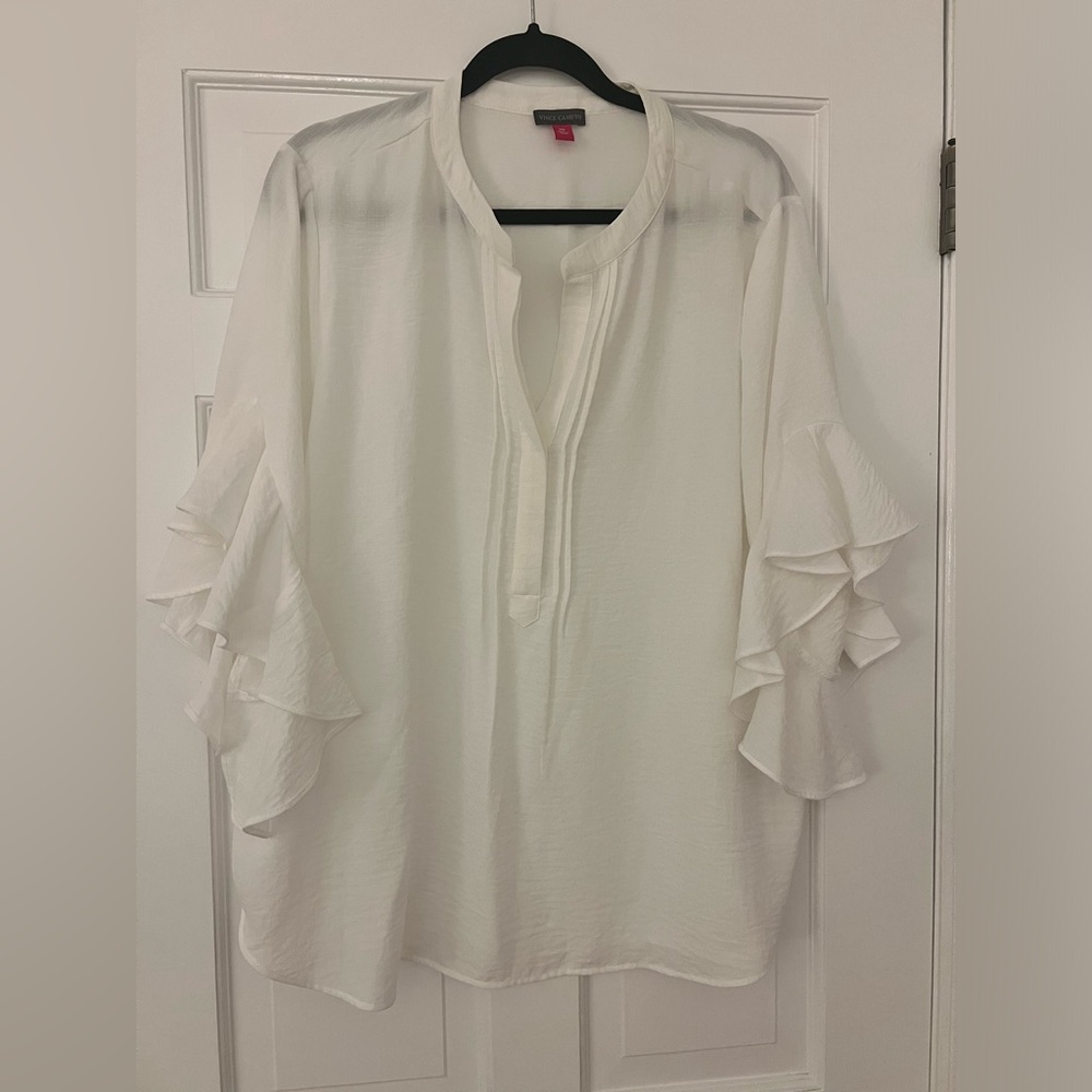 Vince Camuto size XXL white blouse